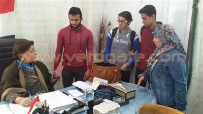 بالصور.. وكيل «تعليم الإسماعيلية» تلتقي الطلاب المتفوقين