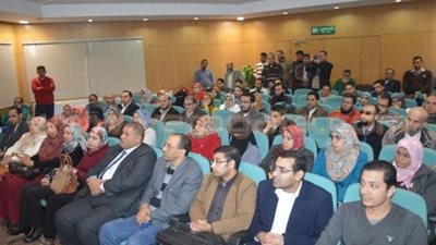 بالصور.. محافظ البحيرة يؤكد أهمية دور المؤتمرات الطبية