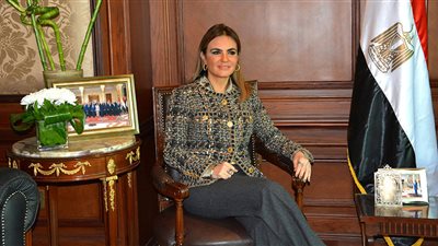 سحر نصر تطلق مبادرة «استثمار بلا تحديات» للتواصل مع المستثمرين