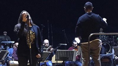 أنغام تستعد لحفل دار الأوبرا رغم وعكتها الصحية