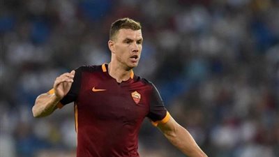 دجيكو يقترب من العودة للدوري الإنجليزي عبر بوابة إيفرتون أو ويست هام