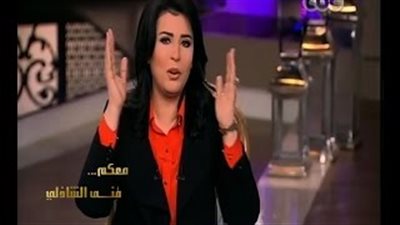 بالفيديو.. «منى الشاذلي» تعد بتصوير ماراثون «حمير كوم بوها» مجانًا