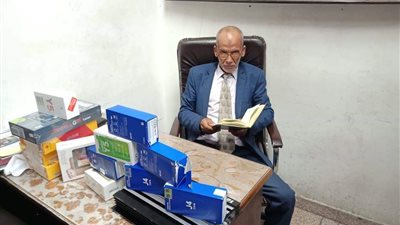 ضبط راكب حاول تهريب كمية من الهواتف المحمولة بمطار الأقصر
