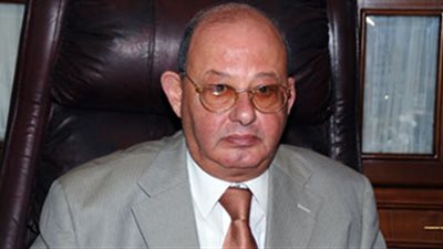 «مقبل شاكر» يصل «الصيد» لمساندة ابنته في انتخابات النادي