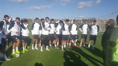 شوقي غريب يوضح أسباب اختيار مواجهة أمريكا وهولندا (فيديو)