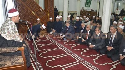 بالصور.. محافظ البحيرة يشهد احتفالية الأوقاف بالمولد النبوى