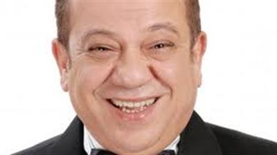 الكوميديان محمد محمود يصاب بشرخ في ساعده