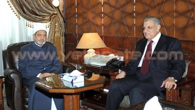 بالصور.. وصول 