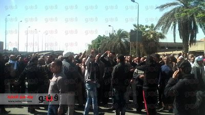 بالفيديو.. وقفة لأهالي «شبرا الخيمة» للتنديد بحادث «مسطرد» الإرهابي