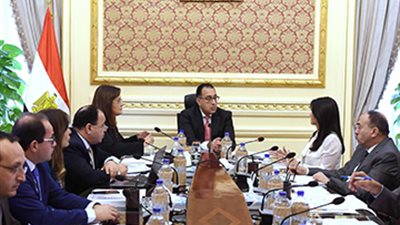 ملامح الموازنة الجديدة.. مدبولي: ضبط الإنفاق الحكومي لتقليص حجم الدين.. معيط: نركز على إصلاح التعليم والصحة.. السعيد: لا مساس ببرامج الحماية الاجتماعية.. طارق عامر: هذه الأرقام لم تتحقق منذ سنوات