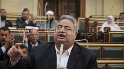 لكح ينتقد إعلان استقالة أعضاء التيار المدني بـ