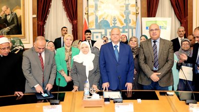 محافظة القاهرة تجرى قرعة على رحلات عمرة للأمهات المثاليات