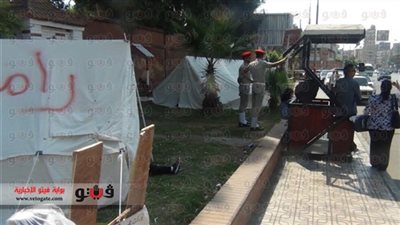 27 خيمة أمام قصر الاتحادية استعدادًا لـ