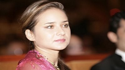 نيللي كريم تزور مستشفى «بهية»: الفنان الحقيقي يتبنى قضايا مجتمعه