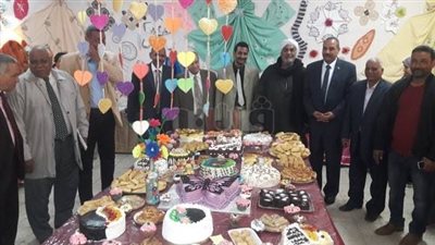 مهرجان ختام الأنشطة التعليمية بنجع حمادي يبهر لجنة التقييم (صور)