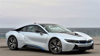 جمارك سيارات «BMW i8» القادمة من الإمارات