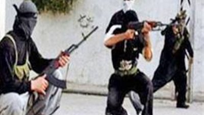 مسلحون يهاجمون نقطة تمركز للجيش بـ