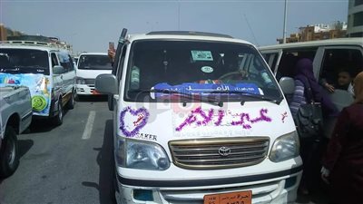 عروض فنية ومسيرة بالسيارات احتفالا بعيد الأم في القصير (صور)