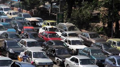 شلل مروري بالطريق الزراعي بسبب حادث بالبحيرة