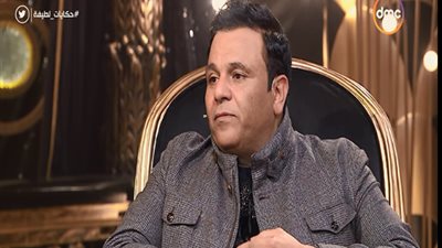 لطيفة تكشف عن موقف مرعب جمعها بمحمد فؤاد على الطائرة