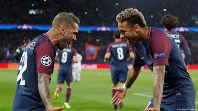 بسبب داني ألفيس.. نيمار في نزاع مفتوح مع ناصر الخليفي