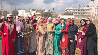 «عربة فول وقصب وإيشارب فوشيا».. أغرب تقاليع طلبة جامعة الزقازيق (فيديو وصور)