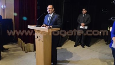 بالصور.. تكريم محافظ البحيرة ووكيل وزارة الصحة باحتفالية رواد الأعمال