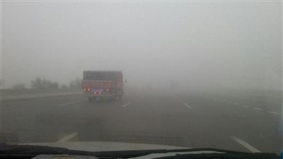 شبورة كثيفة وأمطار رعدية على بعض المناطق.. «الأرصاد» تعلن عن طقس اليوم