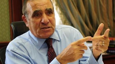 الجندى يشارك في ندوة وضع المرأة في مصر..