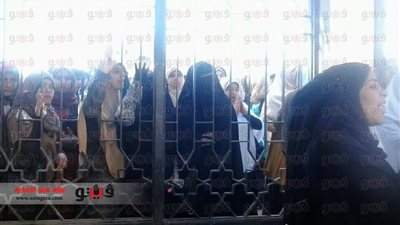 بالصور.. وكيل الدراسات الإسلامية: عرض طالبات على مجلس تأديب الكلية لإثارة الشغب