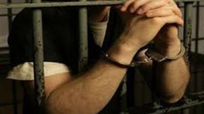 حبس عاطل لحيازته 200 قرص مخدر بالإسماعيلية