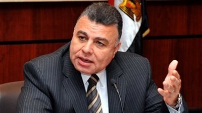 الاستثمار تكرم أسامة صالح