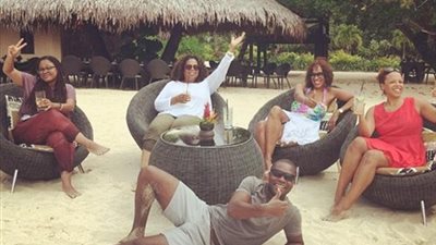 أوبرا وينفري تستمتع بعطلتها برفقة العائلة