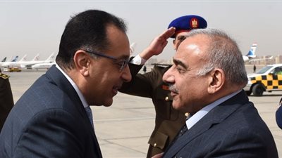 ‎رئيس الوزراء يستقبل نظيره العراقي (صور)