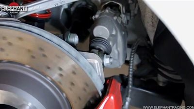 بالفيديو..عملية نقل الحركة للعجلات الخلفية لـ