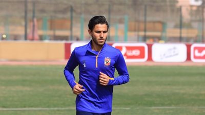 حمدي فتحي يواصل تدريباته التأهيلية بالأهلي