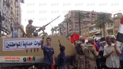 بالصور.. الجيش يؤمن التظاهرات ببورسعيد