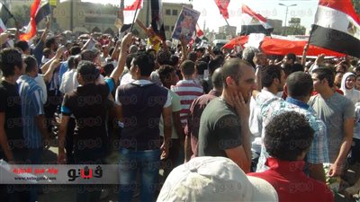 بالفيديو والصور.. بدء تجمع مسيرة المطرية المتجهة للاتحادية