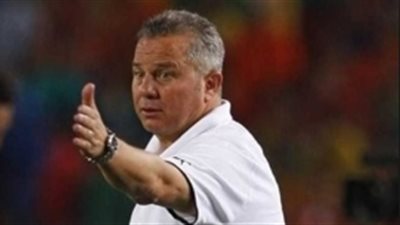 شوقي غريب يحضر لقاء المنتخب الأوليمبي الأمريكي أمام هولندا في إسبانيا