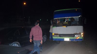 محافظ الشرقية يسحب 8 رخص لسيارات تسير عكس الاتجاه أثناء تفقده للشارع