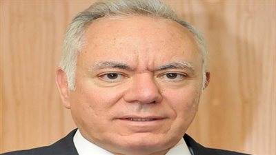 رئيس بنك القاهرة: القطاع المصرفي قوة دافعة للاقتصاد القومي