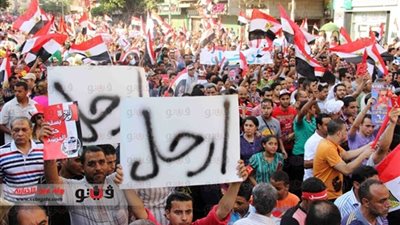 هتافات ضد مرسي على دقات الطبول في مسيرة بشبرا الخيمة