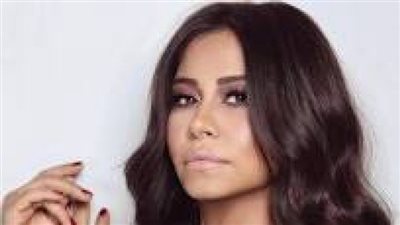 شيرين تعتذر مجددا: لا يمكن أن أسيء لبلدي.. والله أعلم بالنوايا