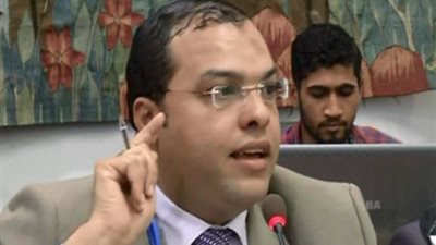 خبير تنمية محلية: محافظ الجيزة اقتصر دوره على التأمل دون العمل