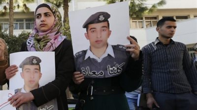 بالصور.. فشل إستراتيجية «أوباما» في محاربة داعش خلال 2015