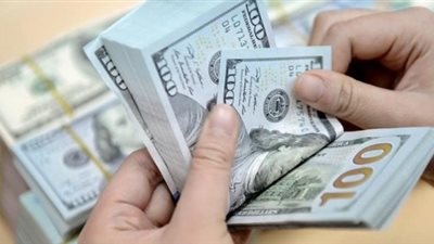 الدولار يسجل 17.34 جنيه بنهاية تعاملات اليوم