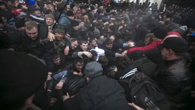 «مسلمو تتار القرم» بين مقصلة البطش الروسي وسندان الأمريكان.. احتلال موسكو حصد آلاف الأرواح.. القتل شعار حكام الجزيرة.. تشوباروف: الاستفتاء غير شرعي وضد القانون ومستمرون في مقاطعته