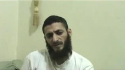 وصول «حبارة» و١٣ آخرين لاستئناف محاكمتهم في مذبحة رفح الثانية