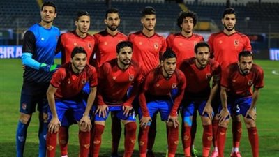 كبار الأهلي يحفزون اللاعبين قبل موقعة القمة