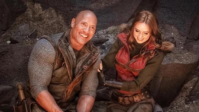 دوين جونسون ينشر صورة جديدة من كواليس فيلم «Jumanji»